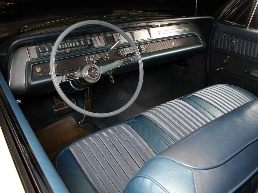  Oldsmobile Super 88 2-Door Holiday Hardtop 1963 года  (фото 4 из 9)